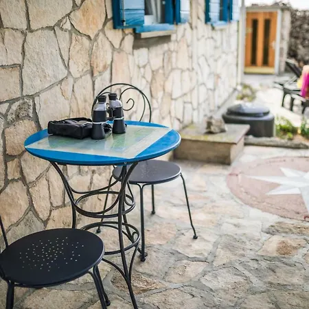 Romana Ferienhaus Vela Luka